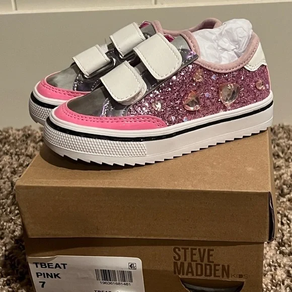 STEVE MADDEN NWT T BEAT KIDS SHOE (Multiple sizes) - Picture 3 of 8